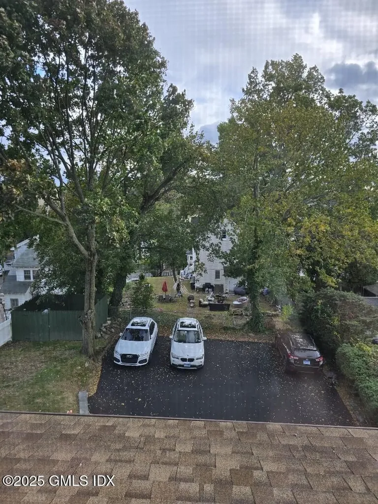 144 Pine Street Greenwich CT 06830