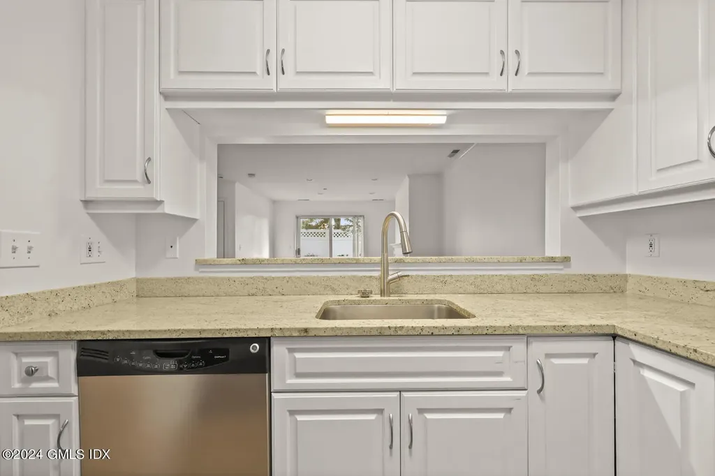 51 Forest Avenue Old Greenwich CT 06870