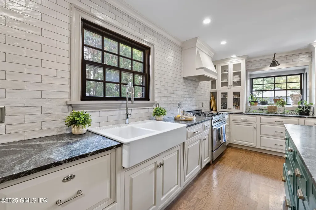 175 Lake Avenue Greenwich CT 06830