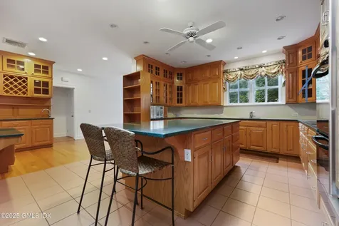 11 Stanwich Road Greenwich CT 06830