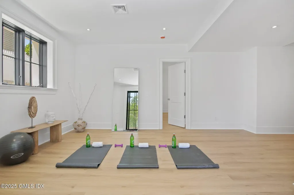 148 E Elm Street Greenwich CT 06830