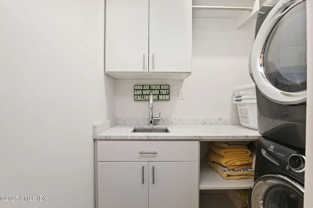 50 Sound View Drive Greenwich CT 06830