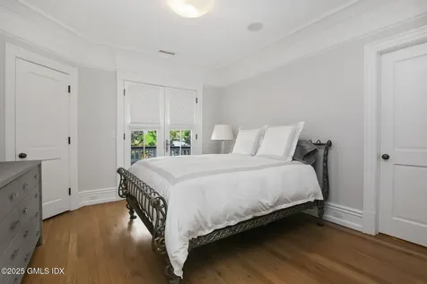 50 Sound View Drive Greenwich CT 06830