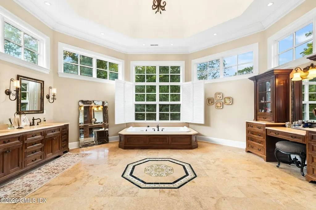 76 Lords Highway Weston CT 06883