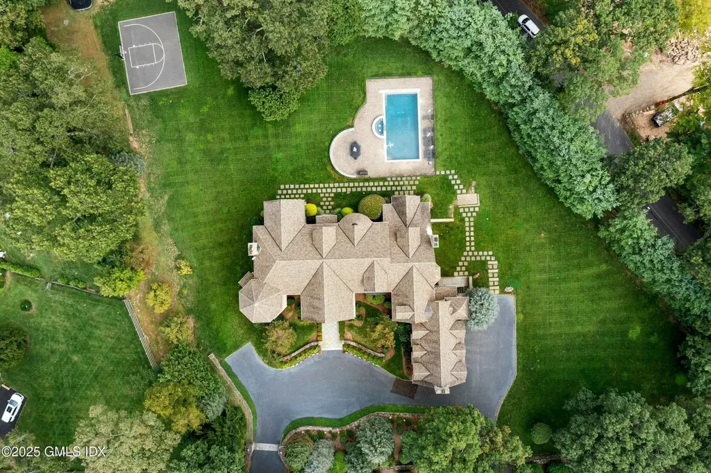 76 Lords Highway Weston CT 06883