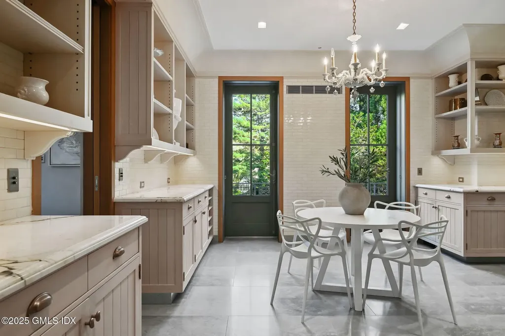 16 Martin Dale North Greenwich CT 06830