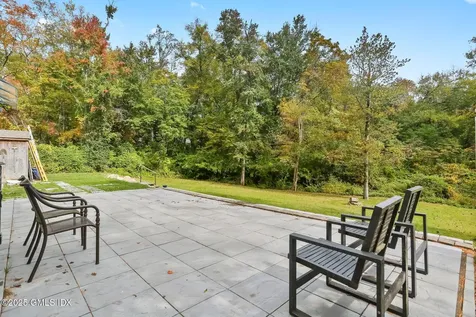 527 Stanwich Road Greenwich CT 06831