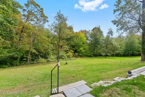 527 Stanwich Road Greenwich CT 06831