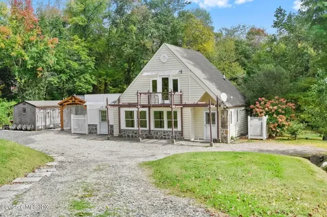 527 Stanwich Road Greenwich CT 06831