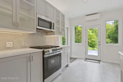 527 Stanwich Road Greenwich CT 06831