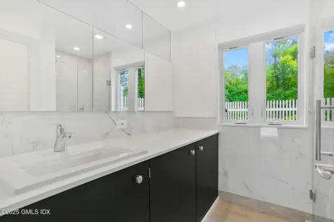 527 Stanwich Road Greenwich CT 06831