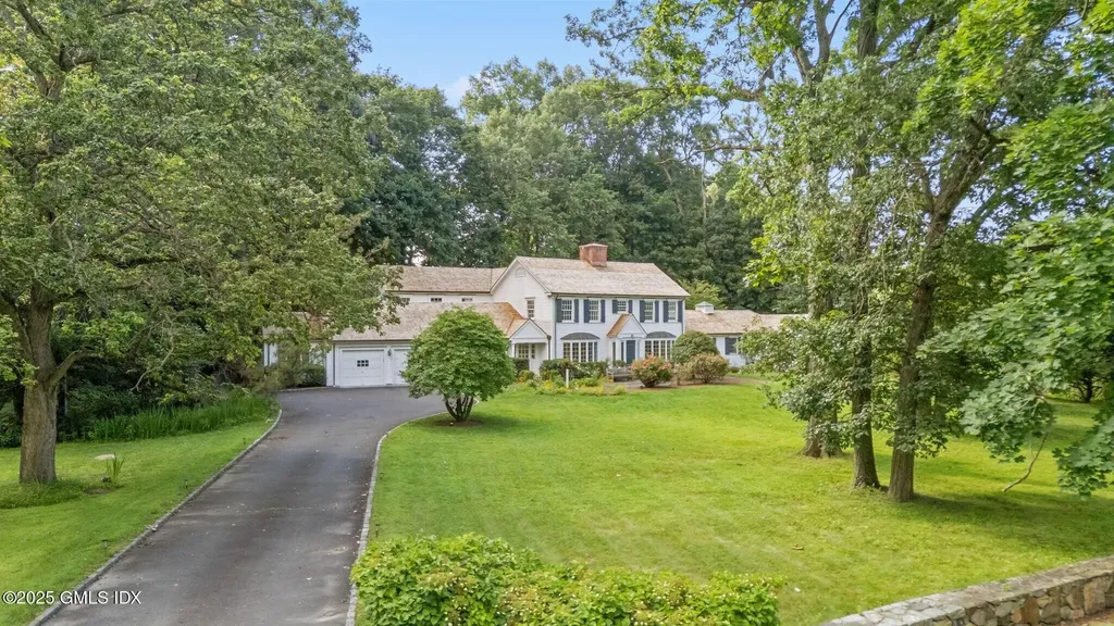 177 Indian Head Road Riverside CT 06878