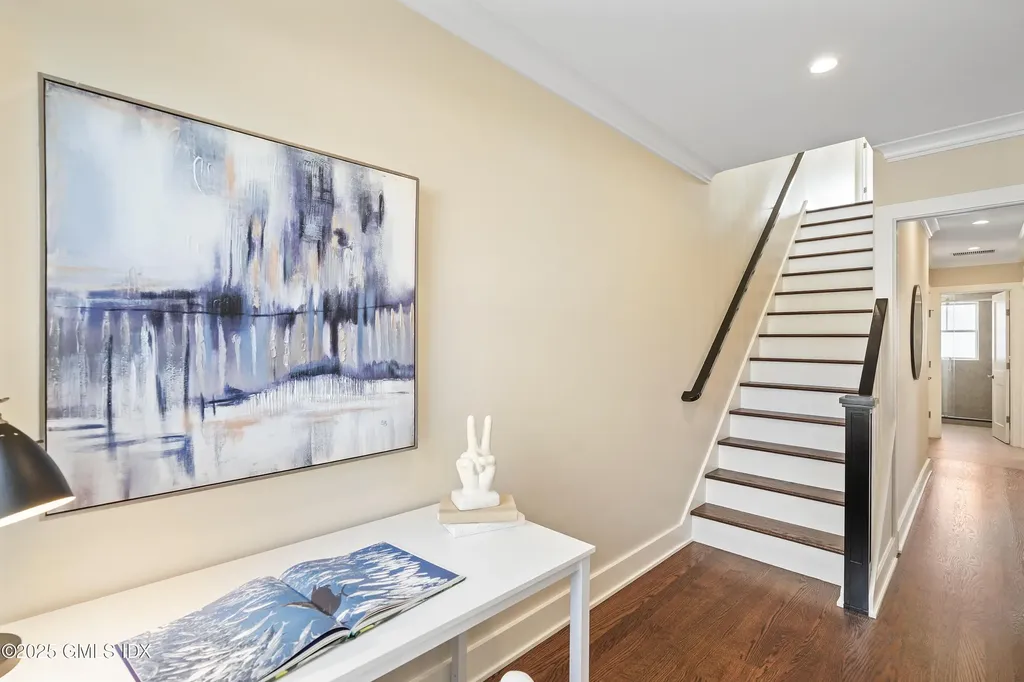 31 East Avenue New Canaan CT 06840