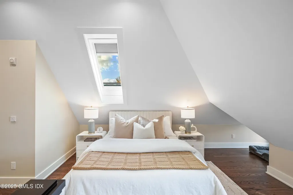 31 East Avenue New Canaan CT 06840