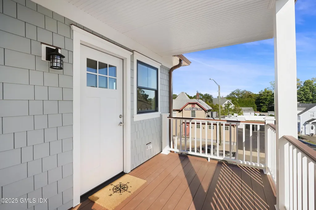 31 East Avenue New Canaan CT 06840