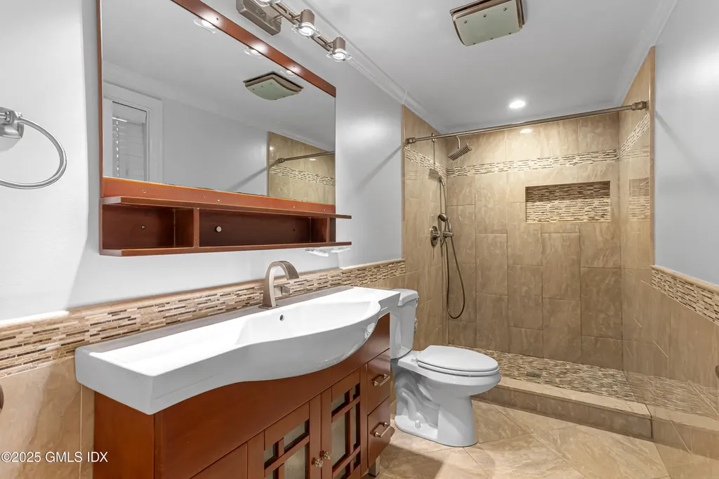 2 Ivy Street Greenwich CT 06830