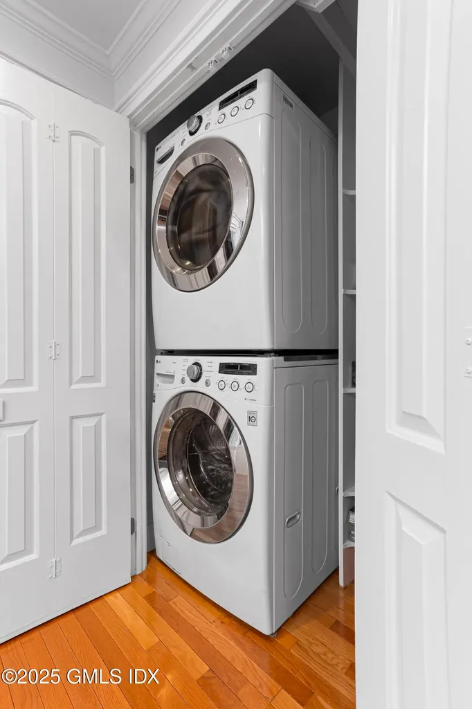 2 Ivy Street Greenwich CT 06830