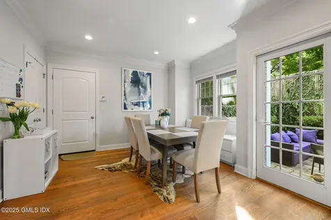 25 Le Grande Avenue Greenwich CT 06830