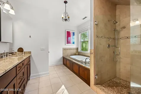 25 Le Grande Avenue Greenwich CT 06830