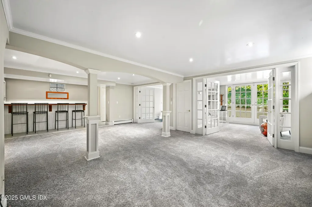 38 Bedford Road Greenwich CT 06831