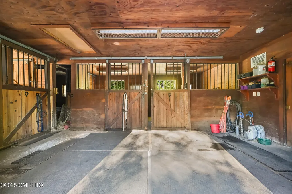 38 Bedford Road Greenwich CT 06831