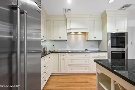 38 Bedford Road Greenwich CT 06831