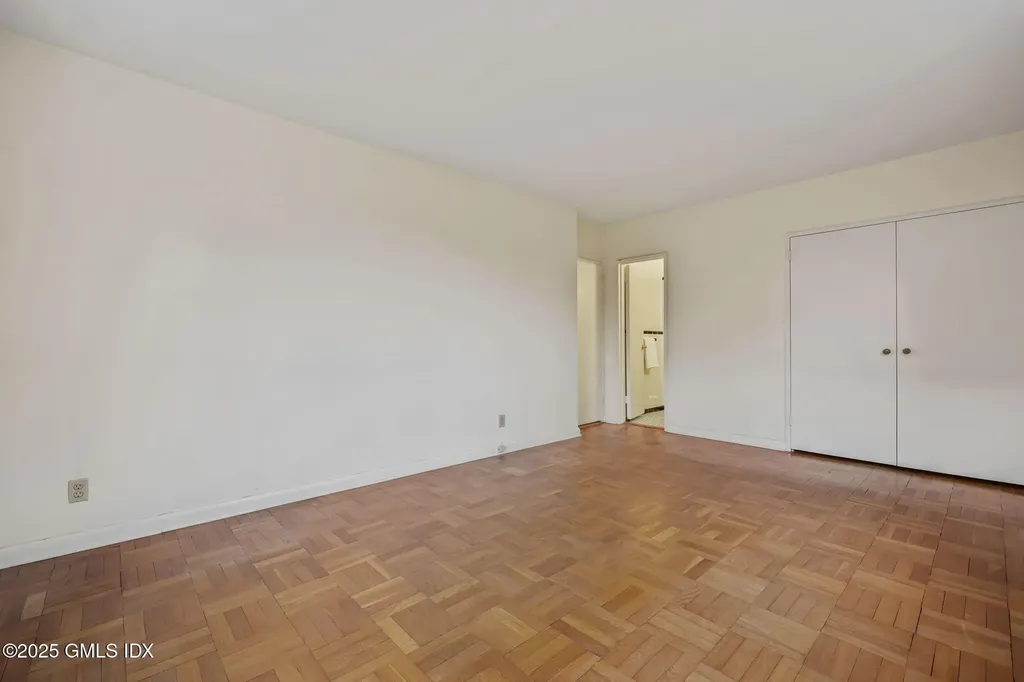 4 Putnam Hill Greenwich CT 06830