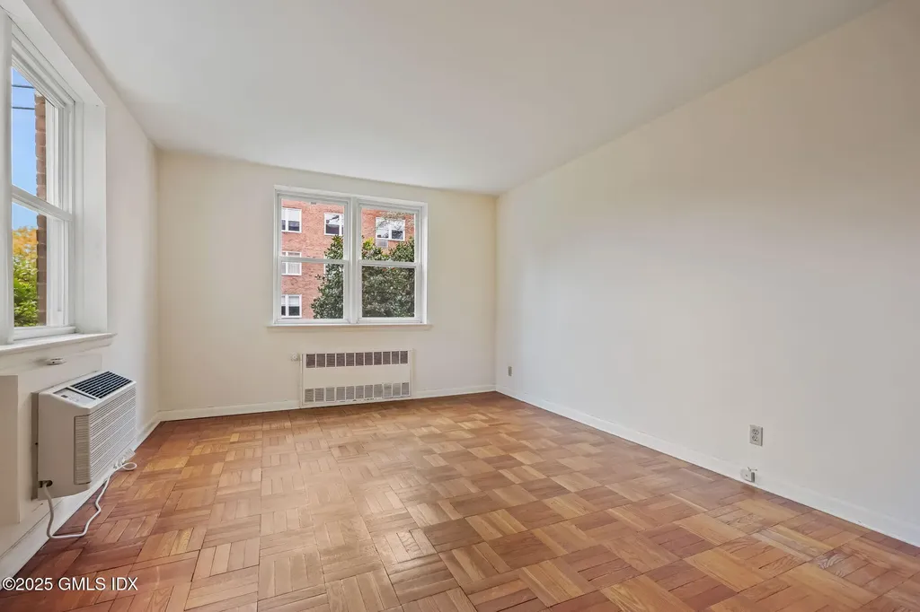 4 Putnam Hill Greenwich CT 06830