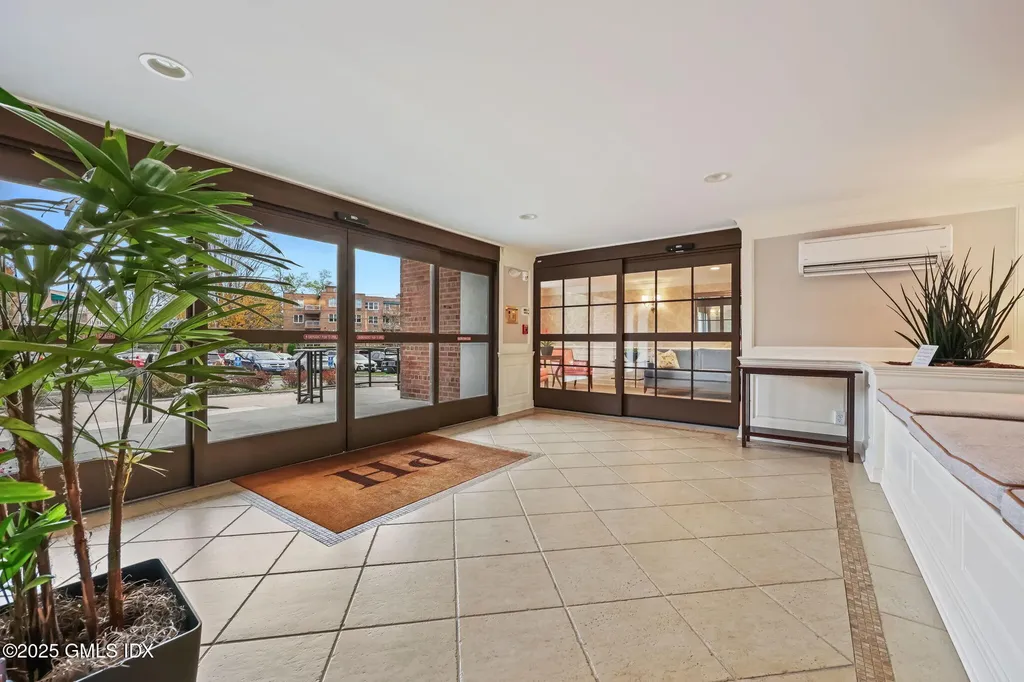 4 Putnam Hill Greenwich CT 06830