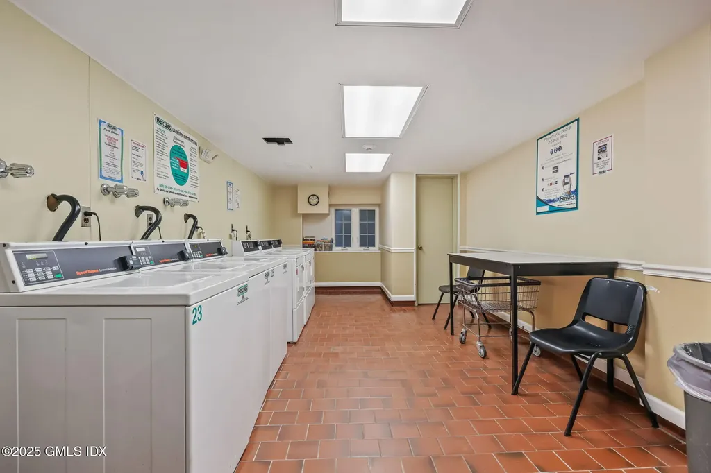 4 Putnam Hill Greenwich CT 06830