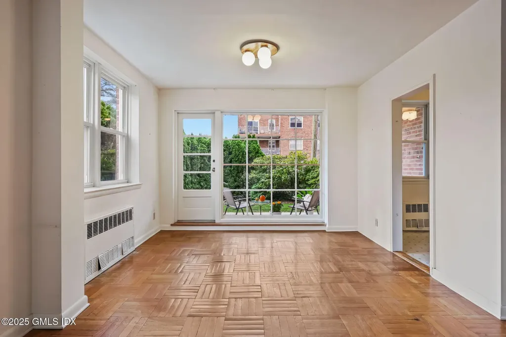 4 Putnam Hill Greenwich CT 06830