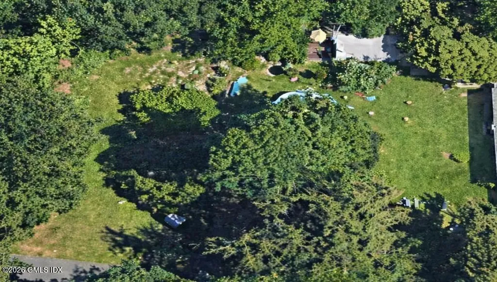 9 Walnut Street Cos Cob CT 06807