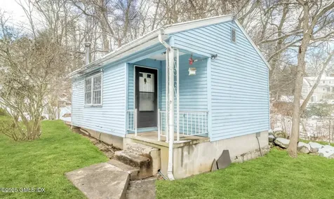 9 Walnut Street Cos Cob CT 06807