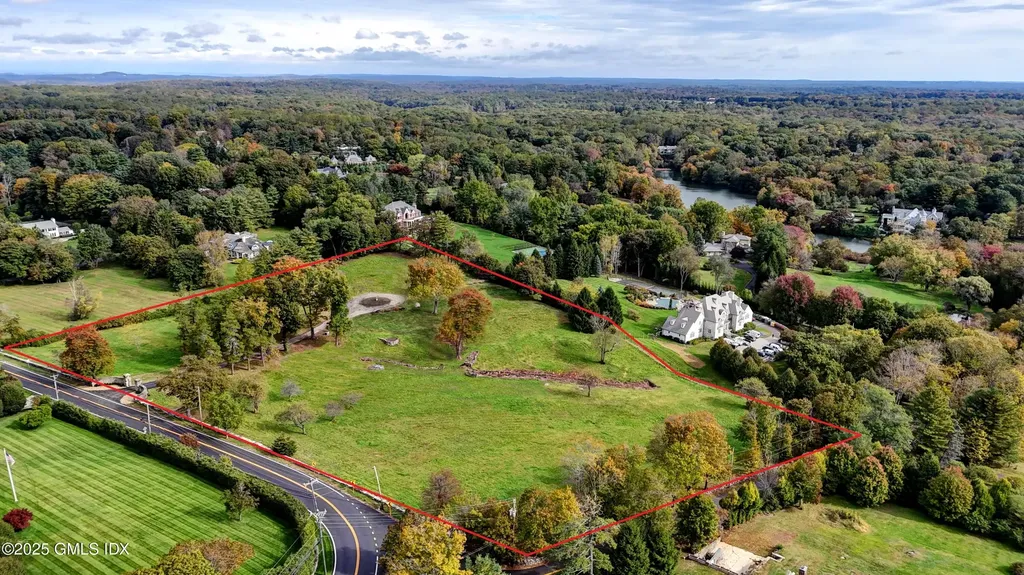 549 Round Hill Road Greenwich CT 06831