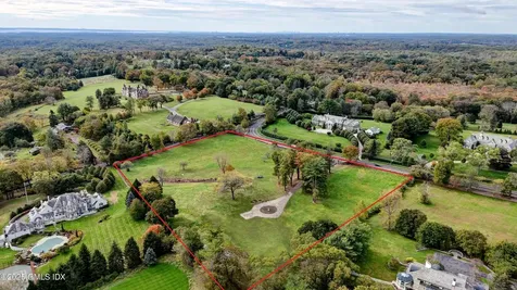 549 Round Hill Road Greenwich CT 06831