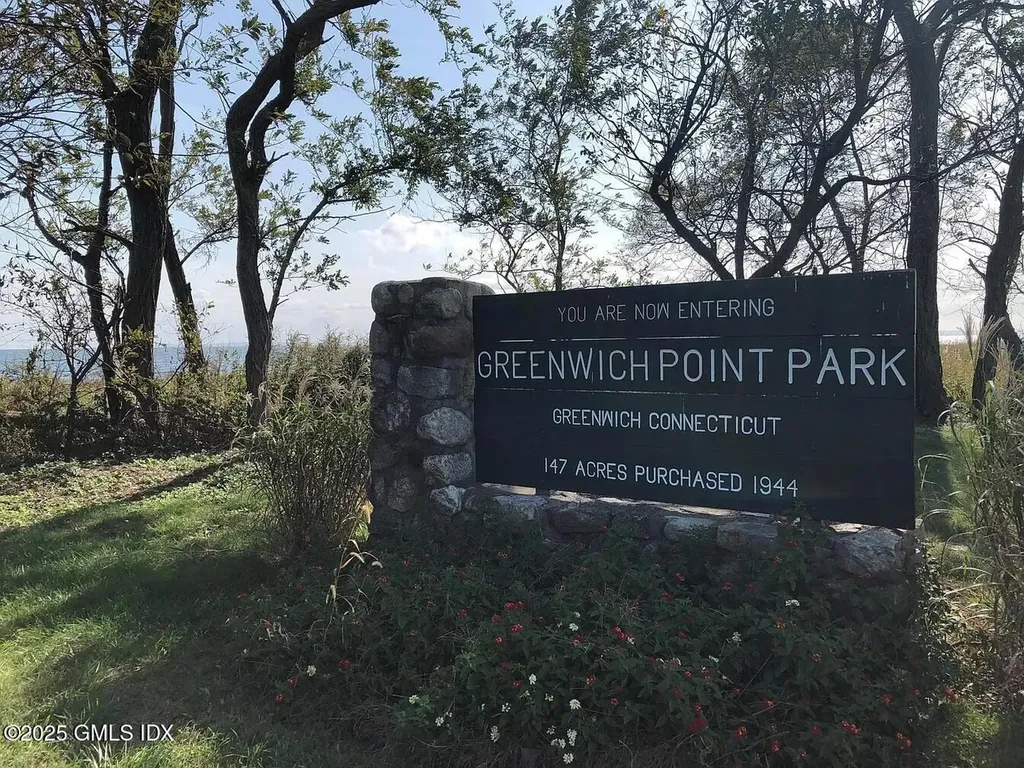 18 Claremont Street Stamford CT 06902