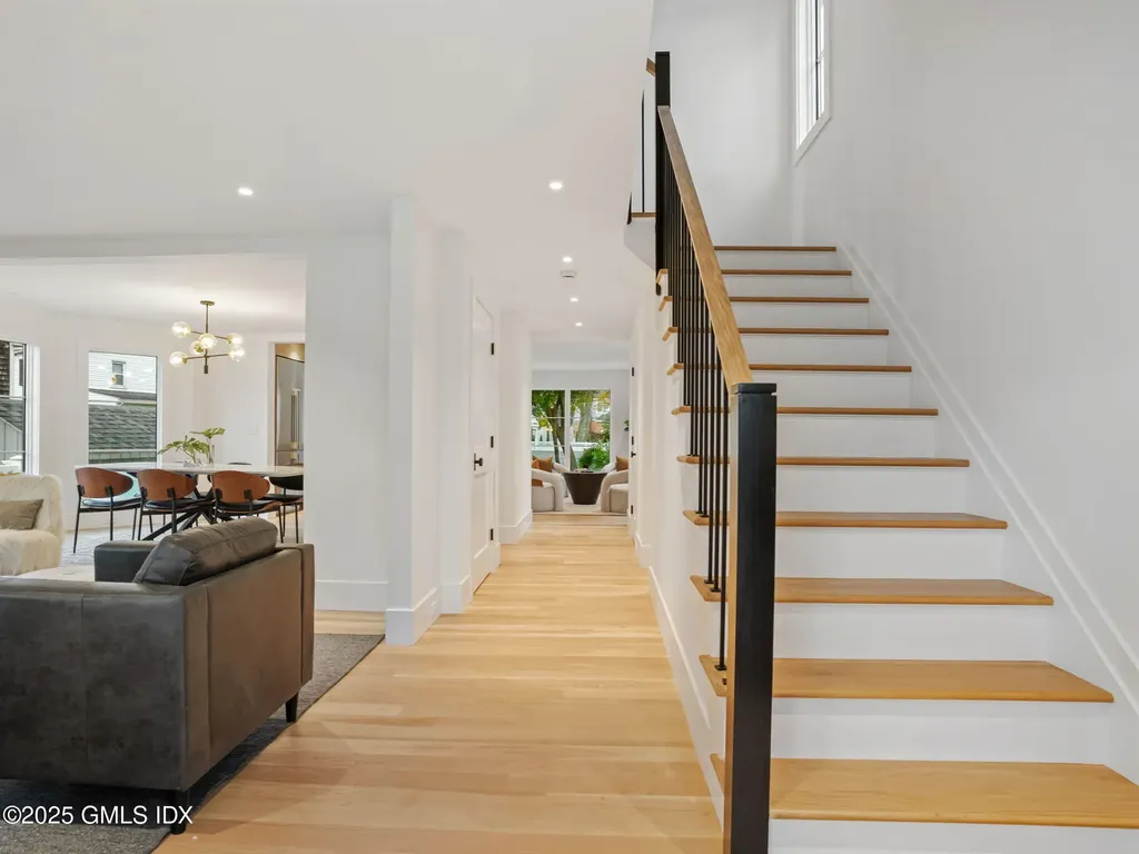 24 Valley Road Cos Cob CT 06807