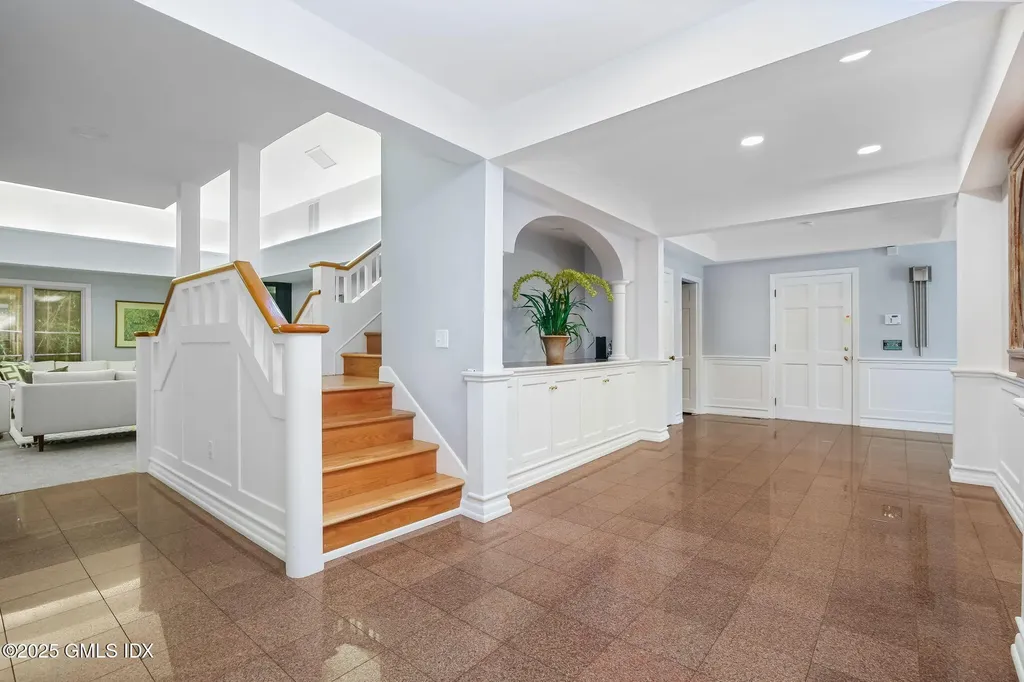 53 Shady Lane Greenwich CT 06831