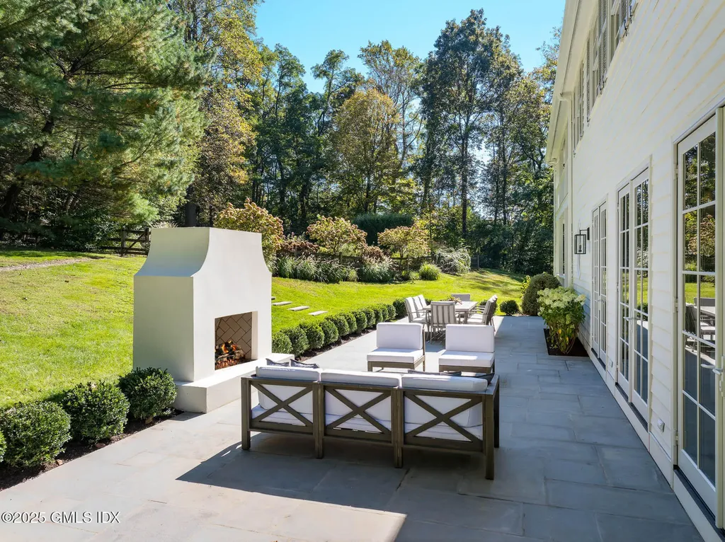 67 Richmond Hill Road Greenwich CT 06831