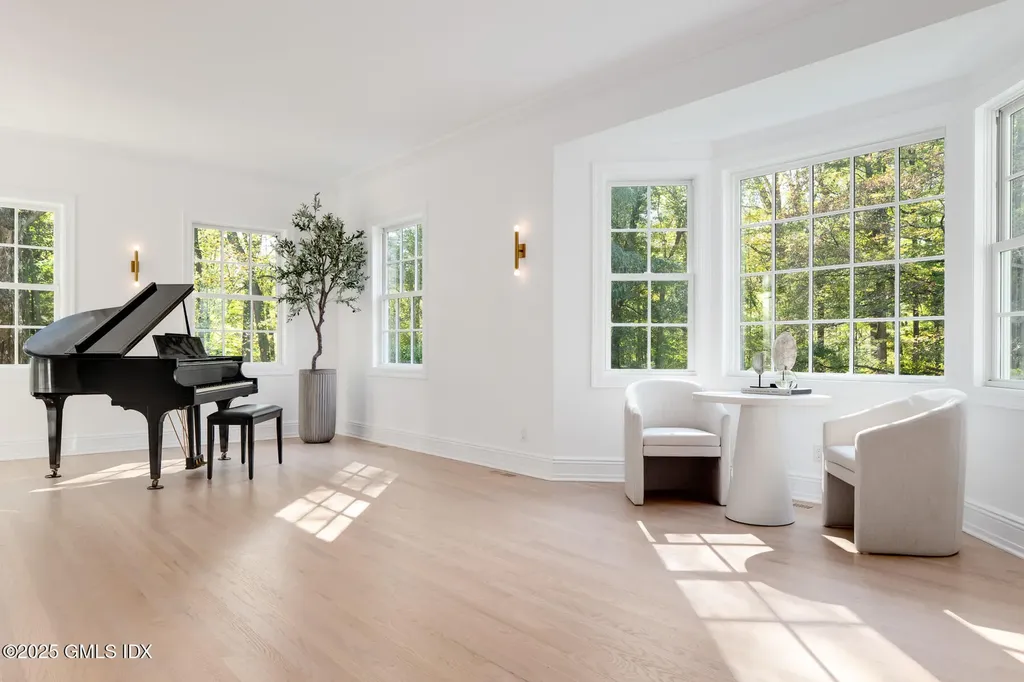 67 Richmond Hill Road Greenwich CT 06831