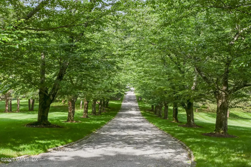 214 Good Hill Road Weston CT 06883