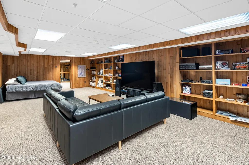 214 Good Hill Road Weston CT 06883