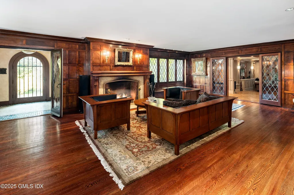 214 Good Hill Road Weston CT 06883