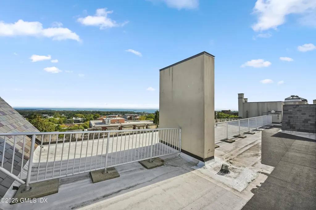 47 Lafayette Place Greenwich CT 06830