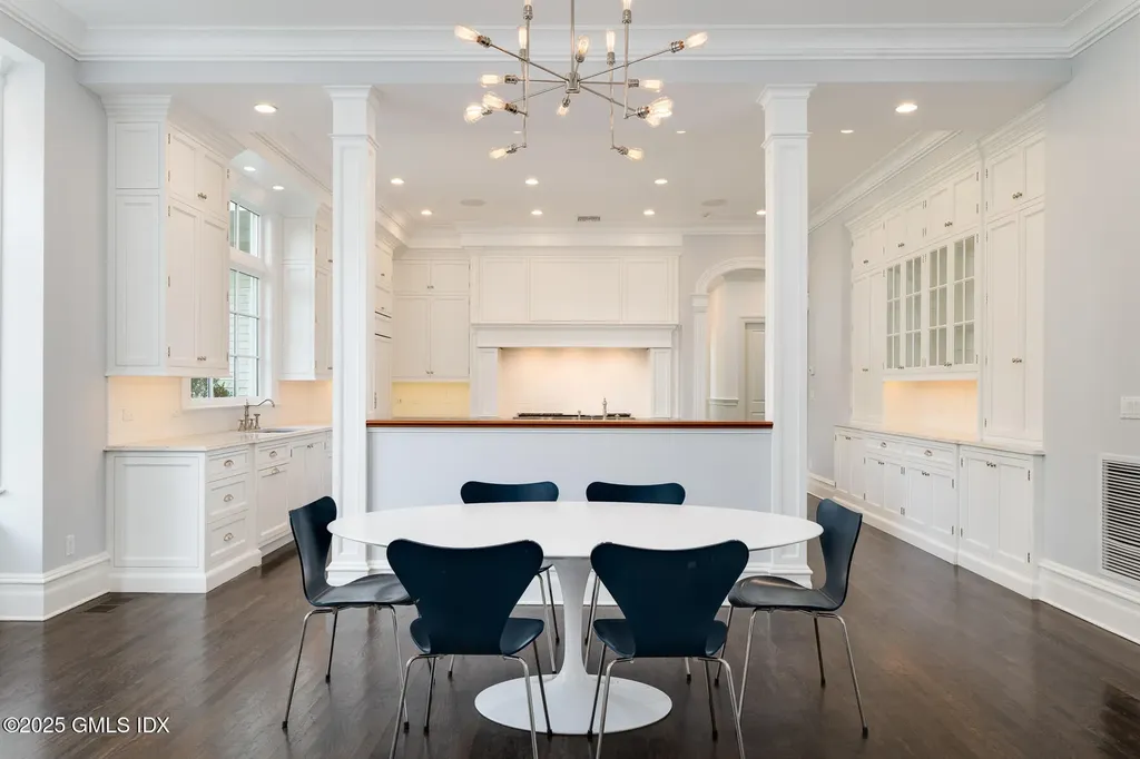 895 Lake Avenue Greenwich CT 06831