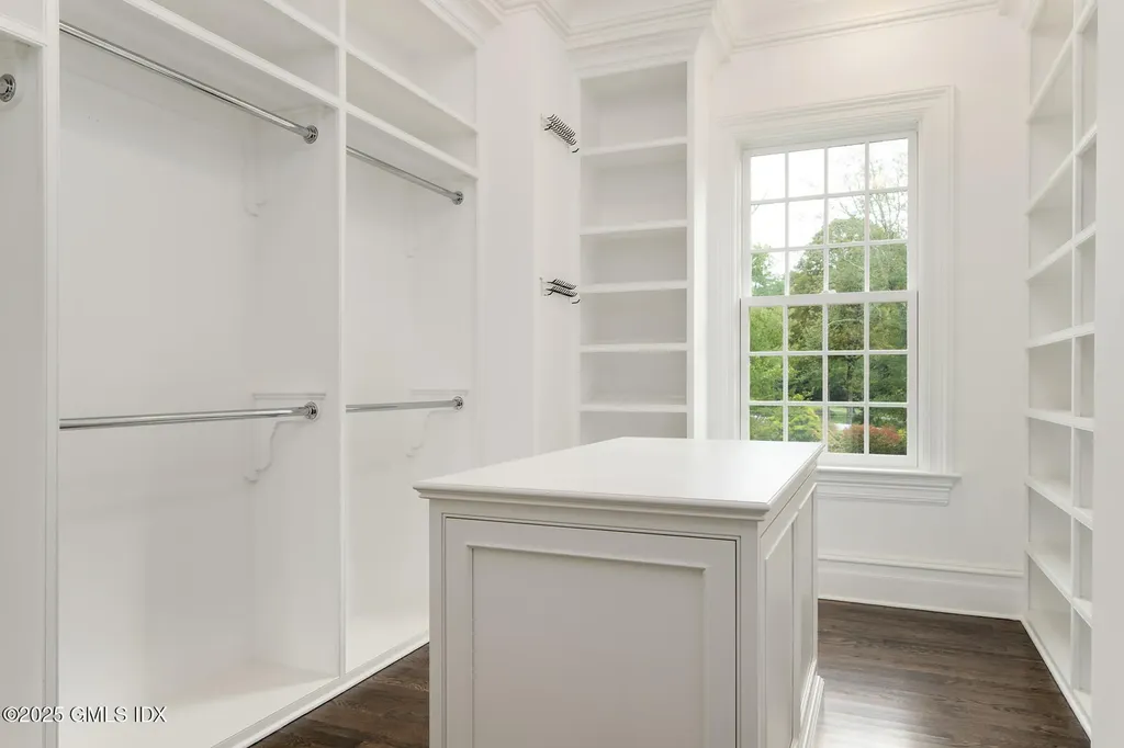 895 Lake Avenue Greenwich CT 06831