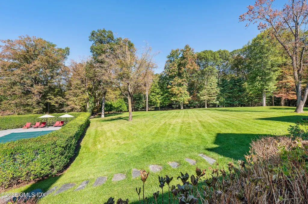 895 Lake Avenue Greenwich CT 06831