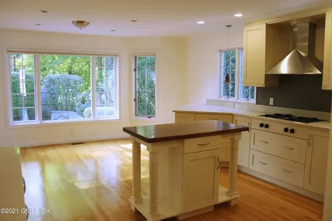 71 Benjamin Street Old Greenwich CT 06870