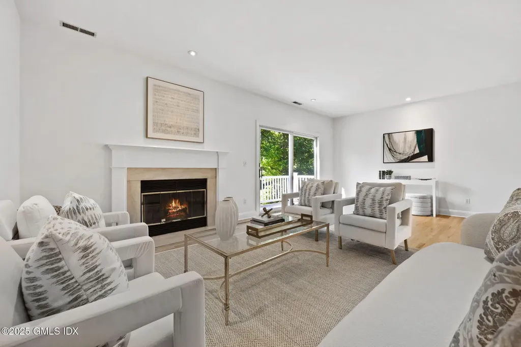 333 Palmer Hill Road Riverside CT 06878