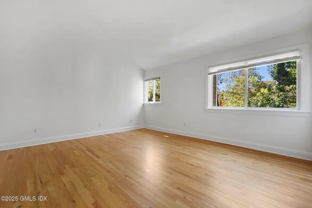 333 Palmer Hill Road Riverside CT 06878